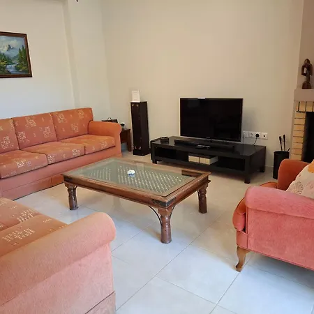 Αρχαία Κόρινθος Μεζονέτα *