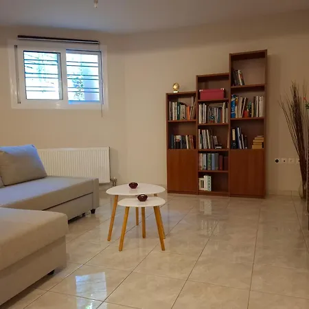 Αρχαία Κόρινθος Μεζονέτα *