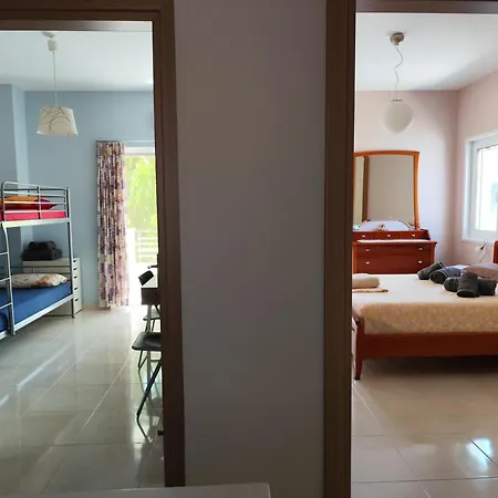 Αρχαία Κόρινθος Μεζονέτα